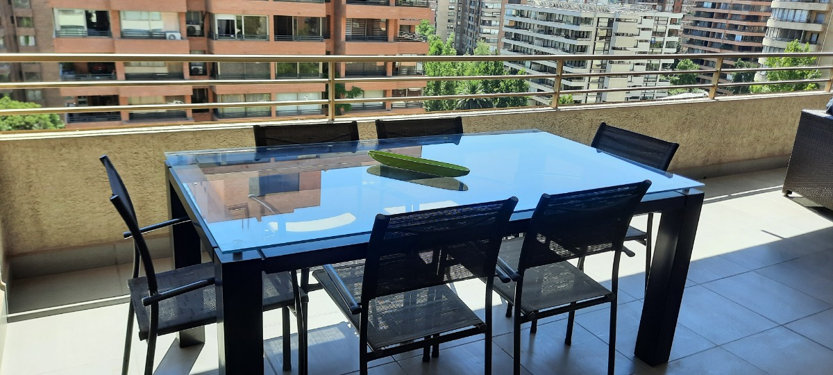 Venta Departamento 4D en suite Walk-in cl&oacute;set 3B 3E Metro Manquehue - Apumanque - Las Condes