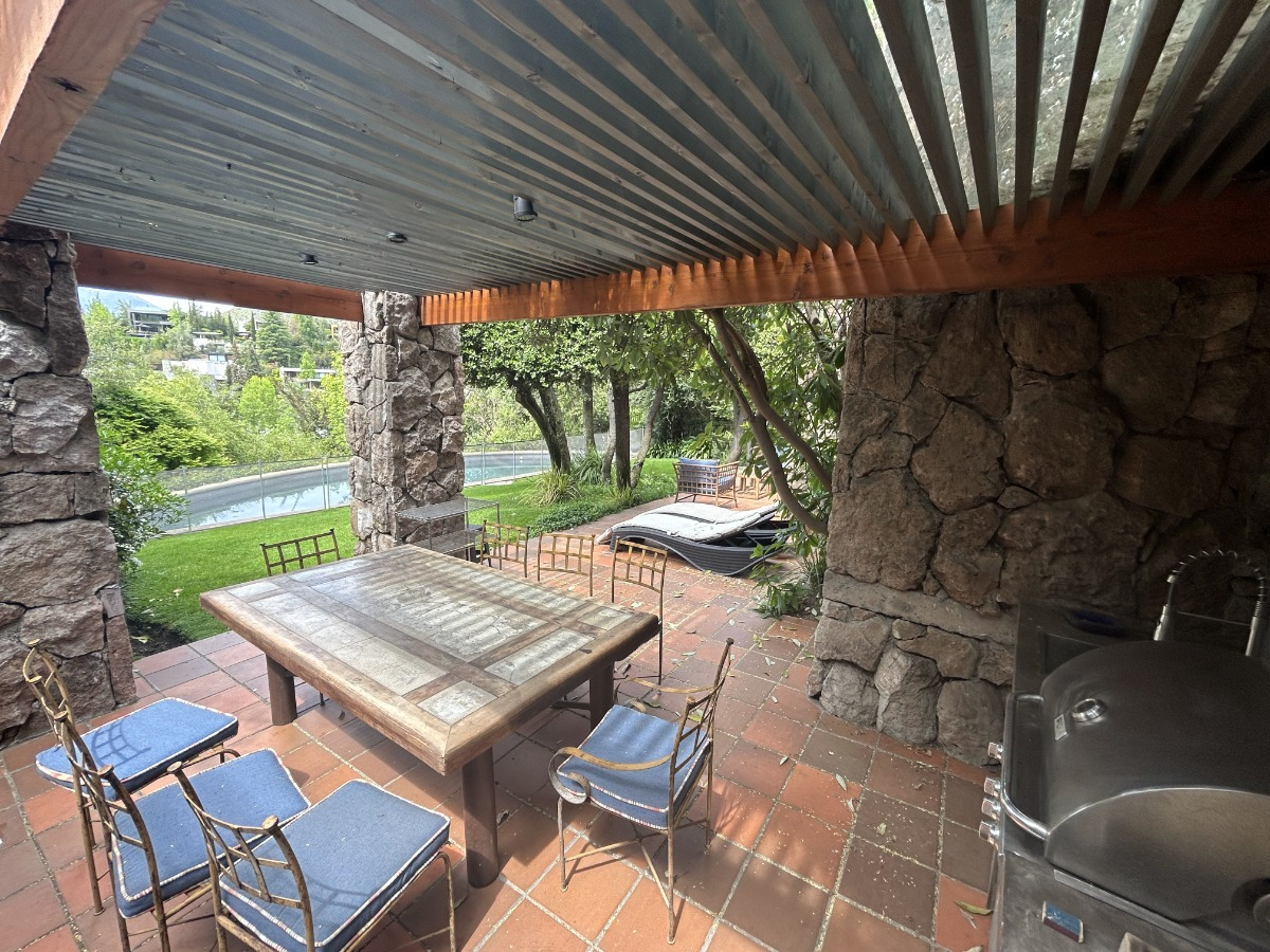 Venta Casa O 5D en suite Walk-in cl&oacute;set 5B 4E 1B Los Trapenses - Lo Barnechea