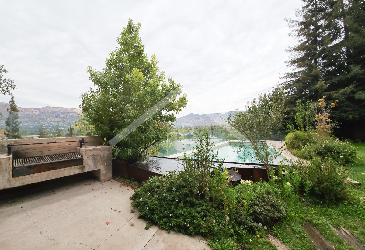 Venta Casa NO 5D en suite Walk-in cl&oacute;set 6B 3E 2B La Dehesa - Lo Barnechea