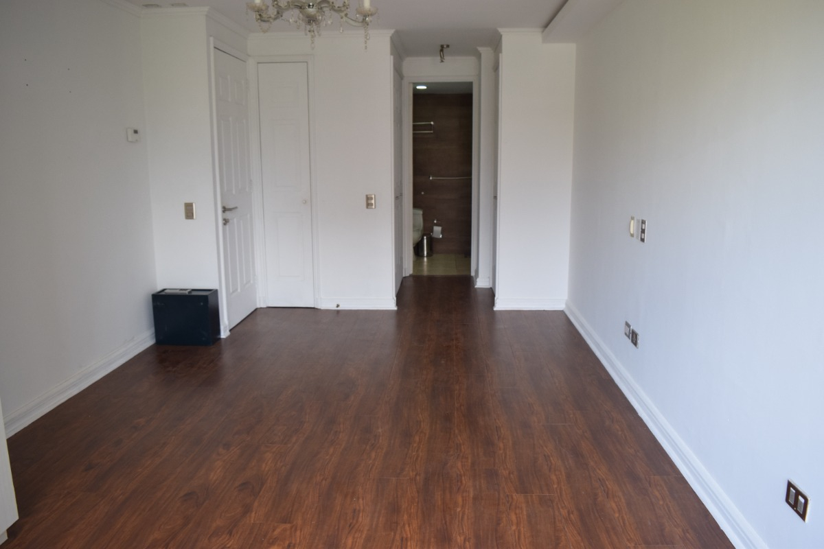 Arriendo Departamento N 4D en suite 4B 1E 1B Rotonda Atenas - Las Condes