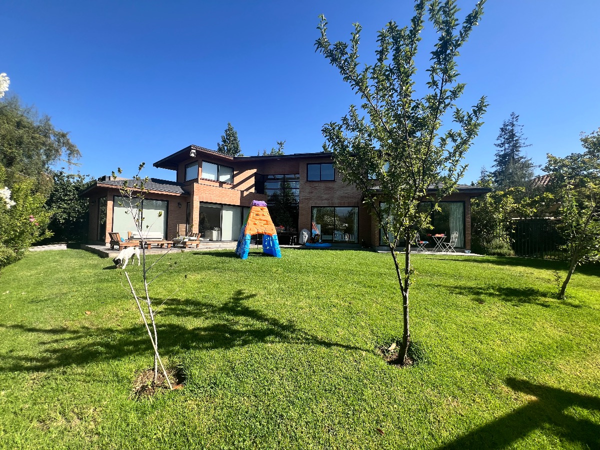 Arriendo Casa O 4D en suite Walk-in cl&oacute;set 3B 4E 2B Los Trapenses - Lo Barnechea