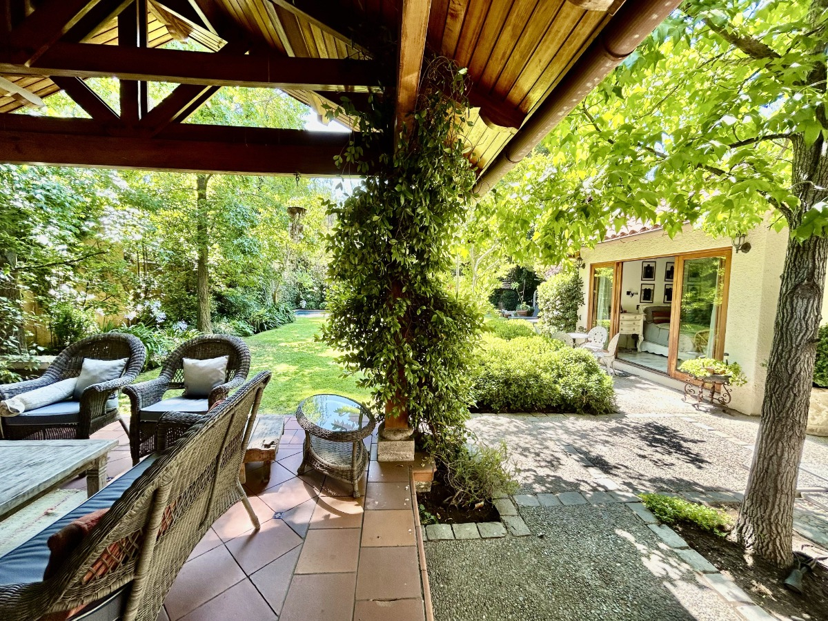 Arriendo Casa NO 5D en suite Walk-in cl&oacute;set 4B 4E 1B Los Trapenses - Lo Barnechea