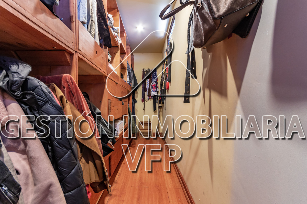 Venta Casa NO 5D en suite Walk-in cl&oacute;set 4B 4E 1B La Reina Alta - La Reina