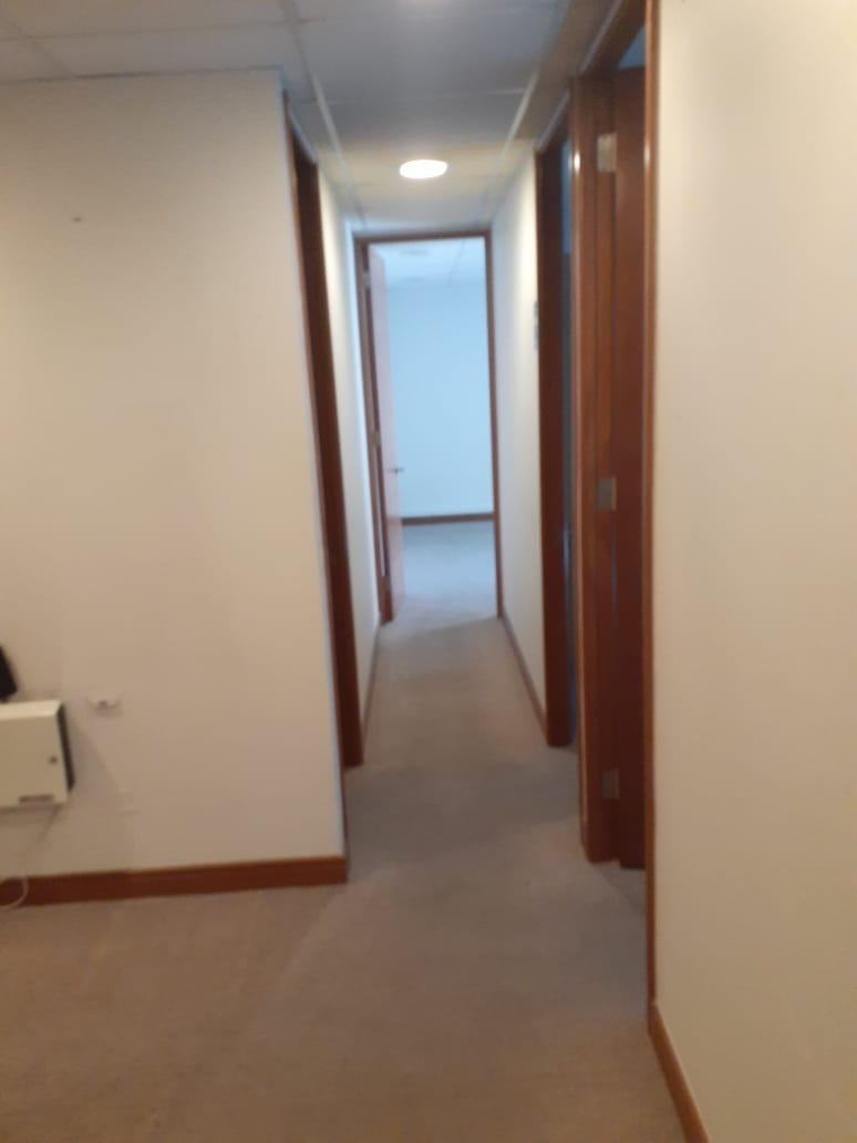 Arriendo Oficina 2B 1E 1B Metro Escuela Militar - Las Condes