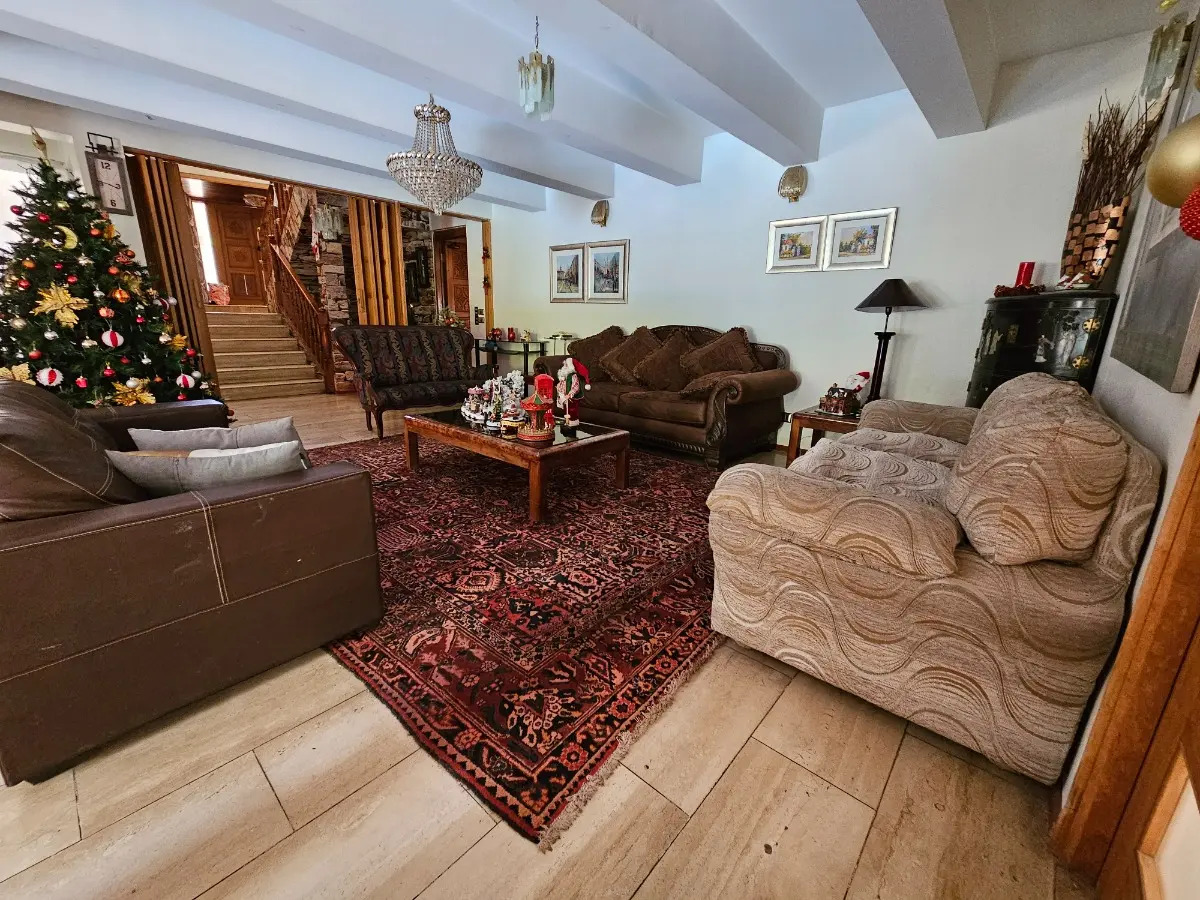Venta Casa O 5D en suite Walk-in cl&oacute;set 7B 9E 2B Los Dominicos - Las Condes