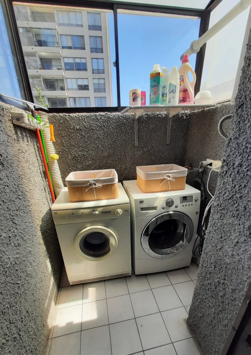 Arriendo Departamento 2D Rotonda Atenas - Las Condes