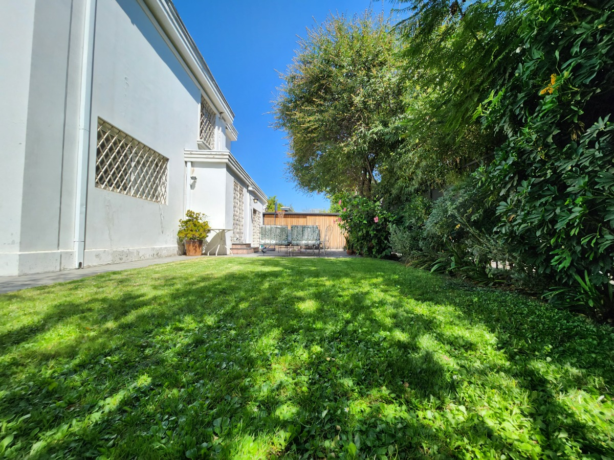 Venta Casa NO 4D en suite Walk-in cl&oacute;set 4B 2E 3B Pedro de Valdivia Norte - Providencia