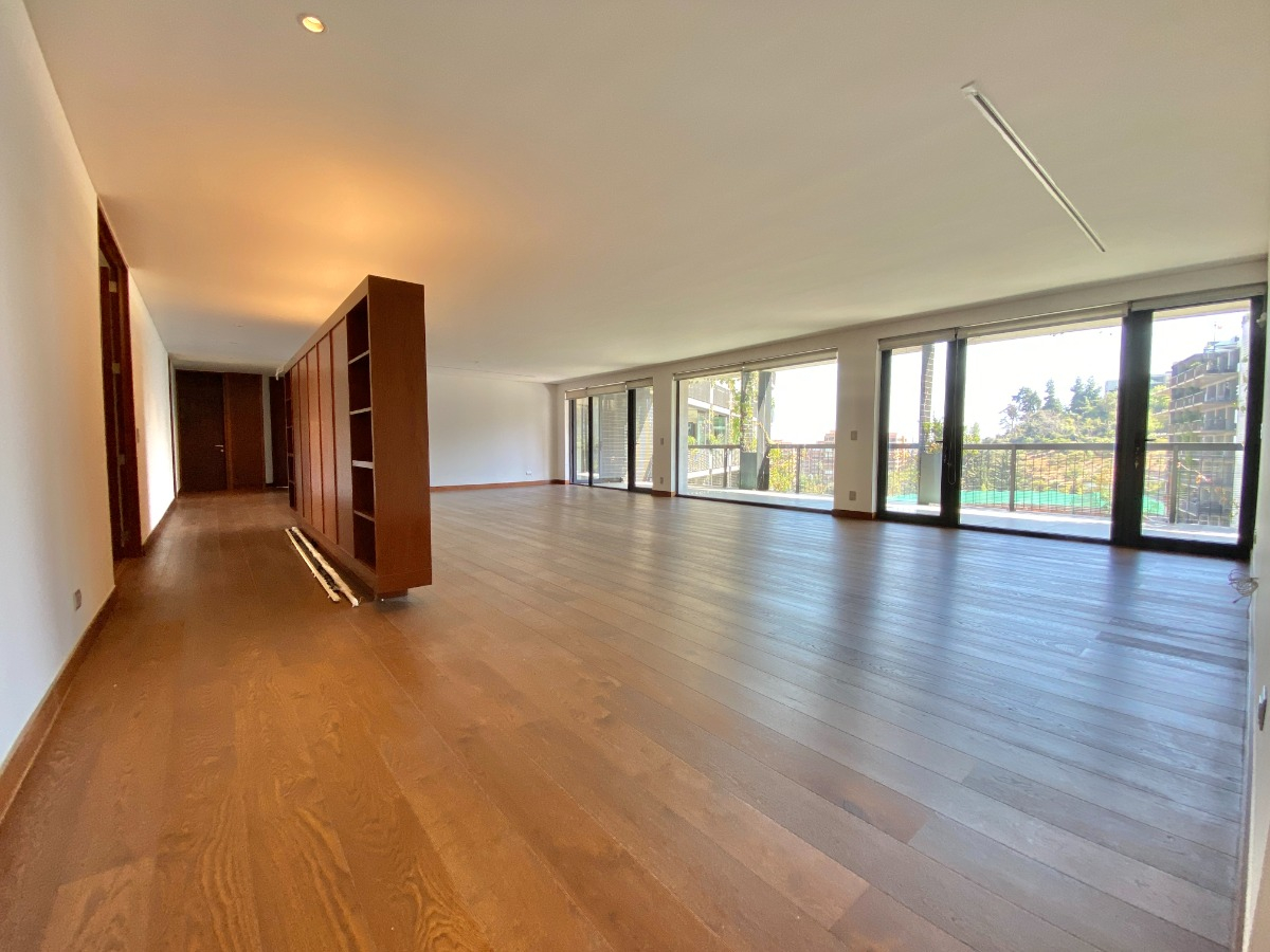 Arriendo Departamento NO 3D en suite Walk-in cl&oacute;set 5B 3E 1B Lo Curro - Vitacura