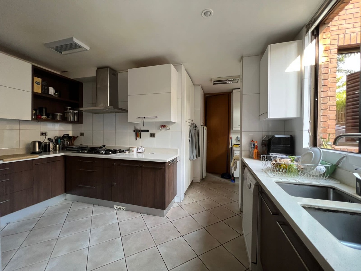 Venta Casa N 7D en suite Walk-in cl&oacute;set 6B 2E 1B Los Trapenses - Lo Barnechea