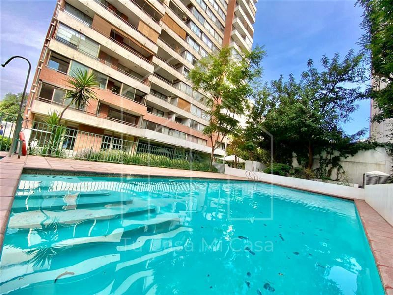 Arriendo Departamento 2D en suite 2B 2E Metro Escuela Militar - Las Condes