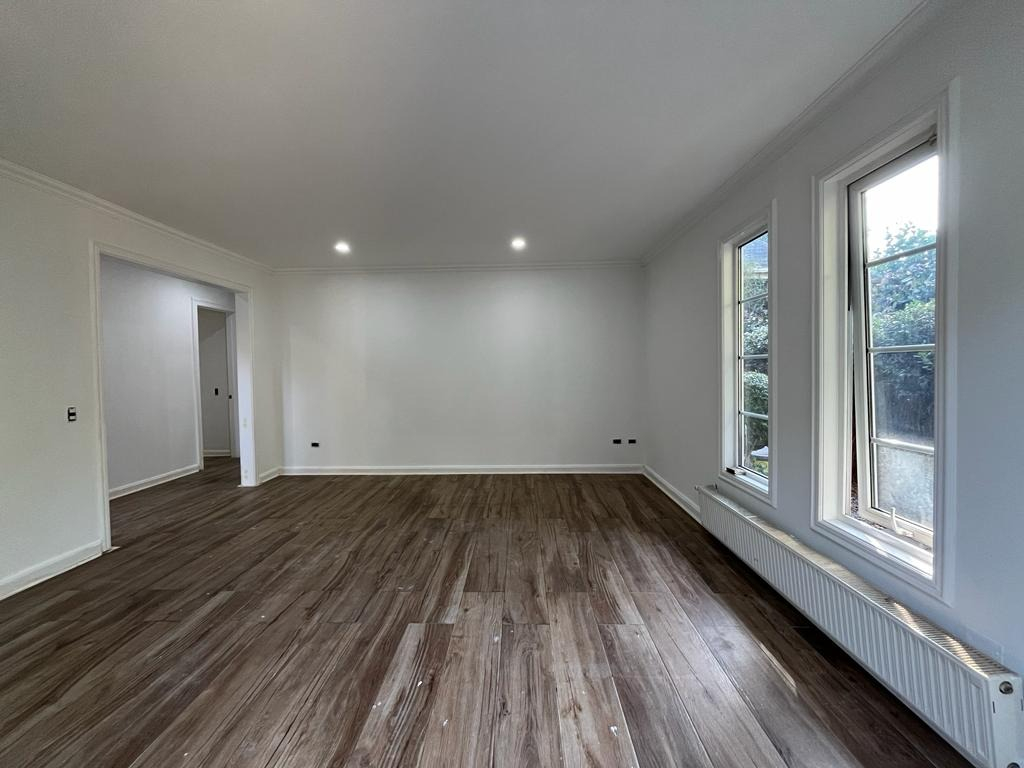 Arriendo Casa 2D Los Dominicos - Las Condes