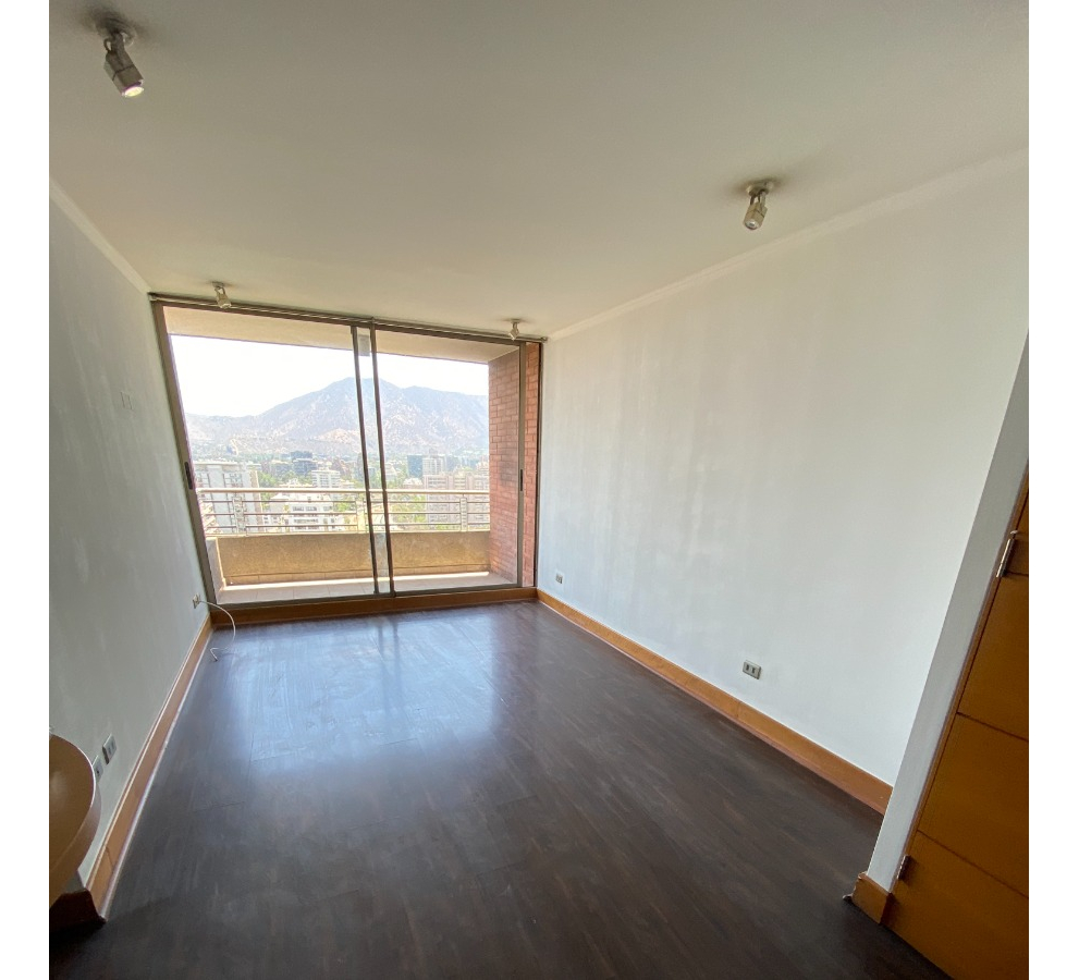 Arriendo Departamento N 2D en suite 2B 1E 1B Metro Escuela Militar - Las Condes