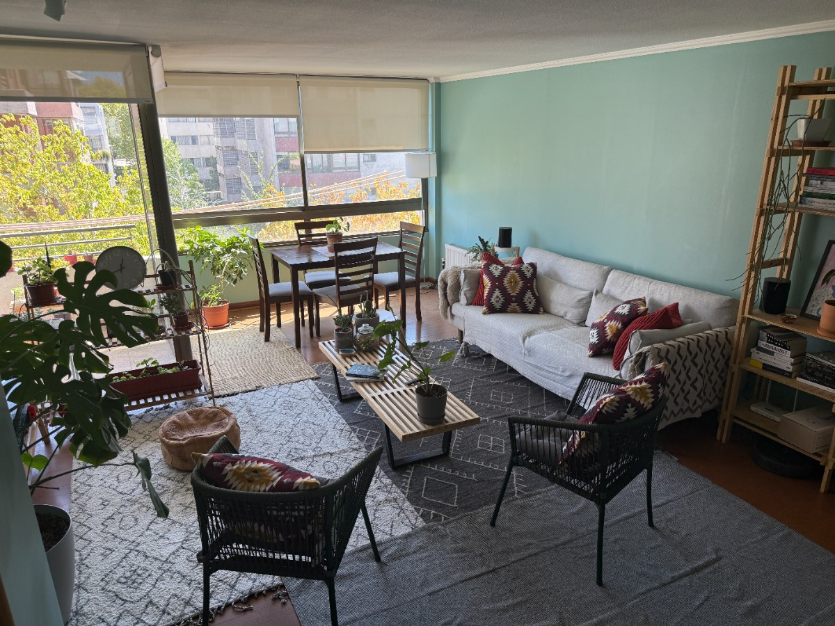 Arriendo Departamento N 2D en suite Walk-in cl&oacute;set 2B 1E 1B Los Leones - Providencia
