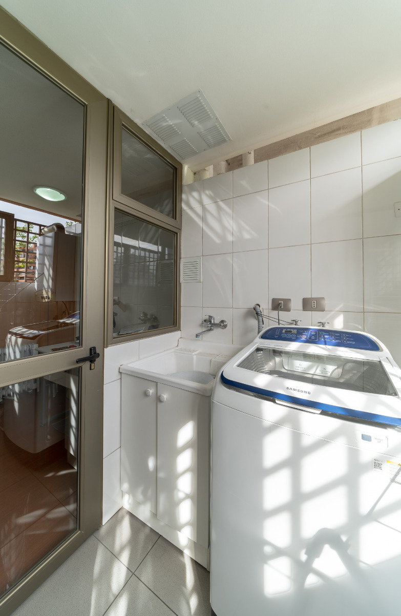 Venta Departamento NP 4D en suite Walk-in cl&oacute;set 4B 1E 1B  - Las Condes