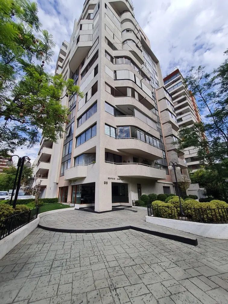Venta Departamento 4D 2B 1E Metro Escuela Militar - Las Condes