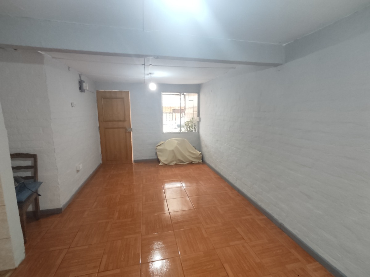 Venta Casa S 4D 1B 1E 1B Estadio Nacional - &Ntilde;u&ntilde;oa