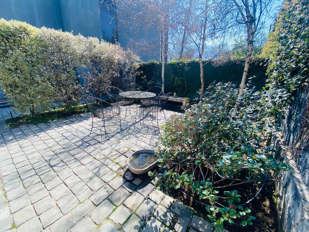 Venta Casa NP 4D en suite Walk-in cl&oacute;set 4B 6E 1B Estadio Croata - Vitacura