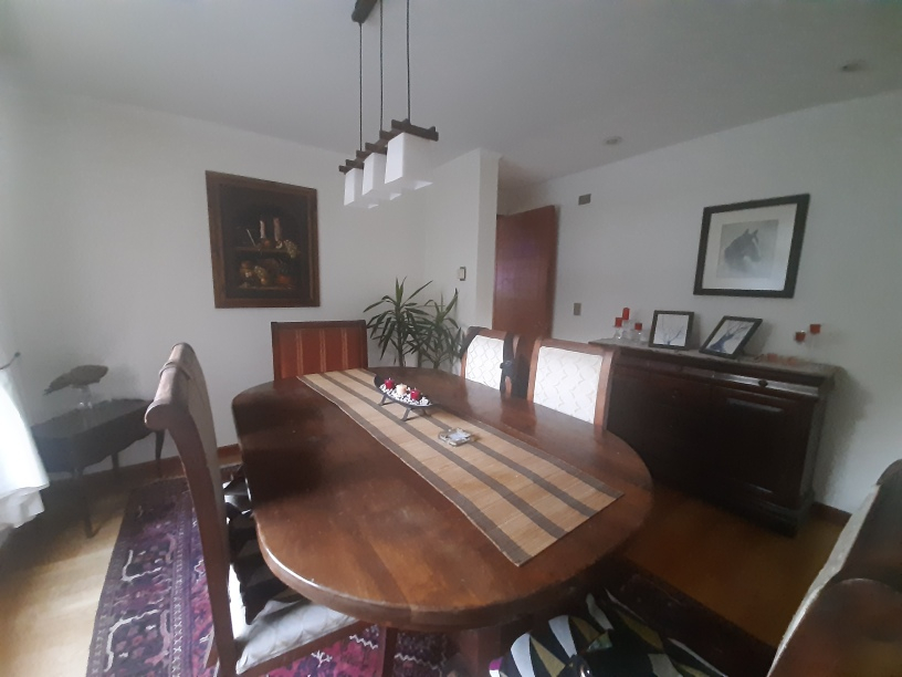 Venta Casa 4D Rotonda Atenas - Las Condes
