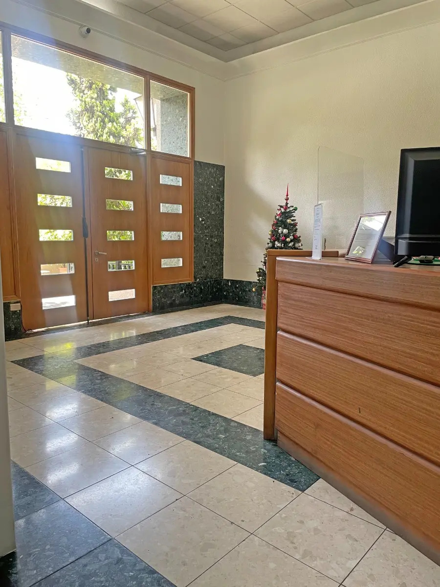 Arriendo Departamento 2D Metro Escuela Militar - Las Condes