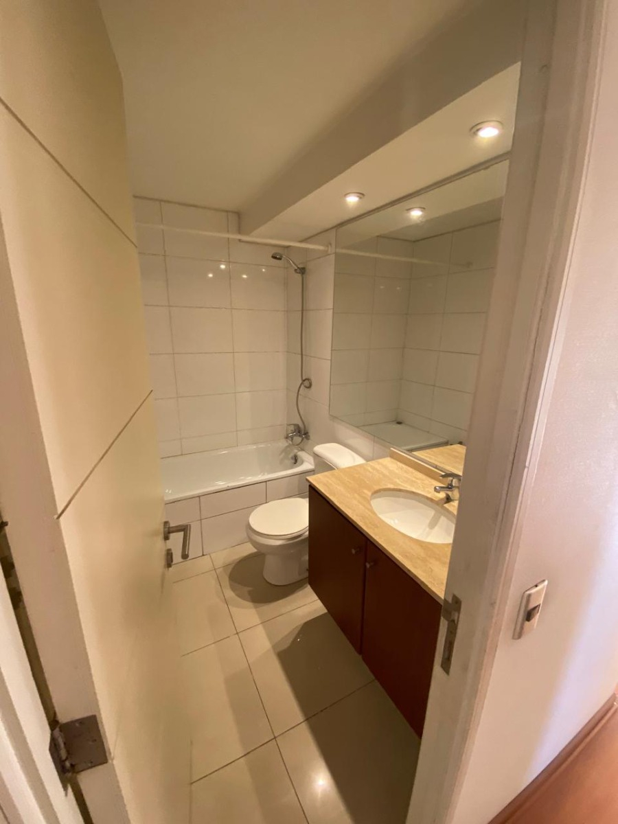 Arriendo Departamento SO 2D en suite Walk-in cl&oacute;set 2B 2E 1B Pedro de Valdivia - Providencia