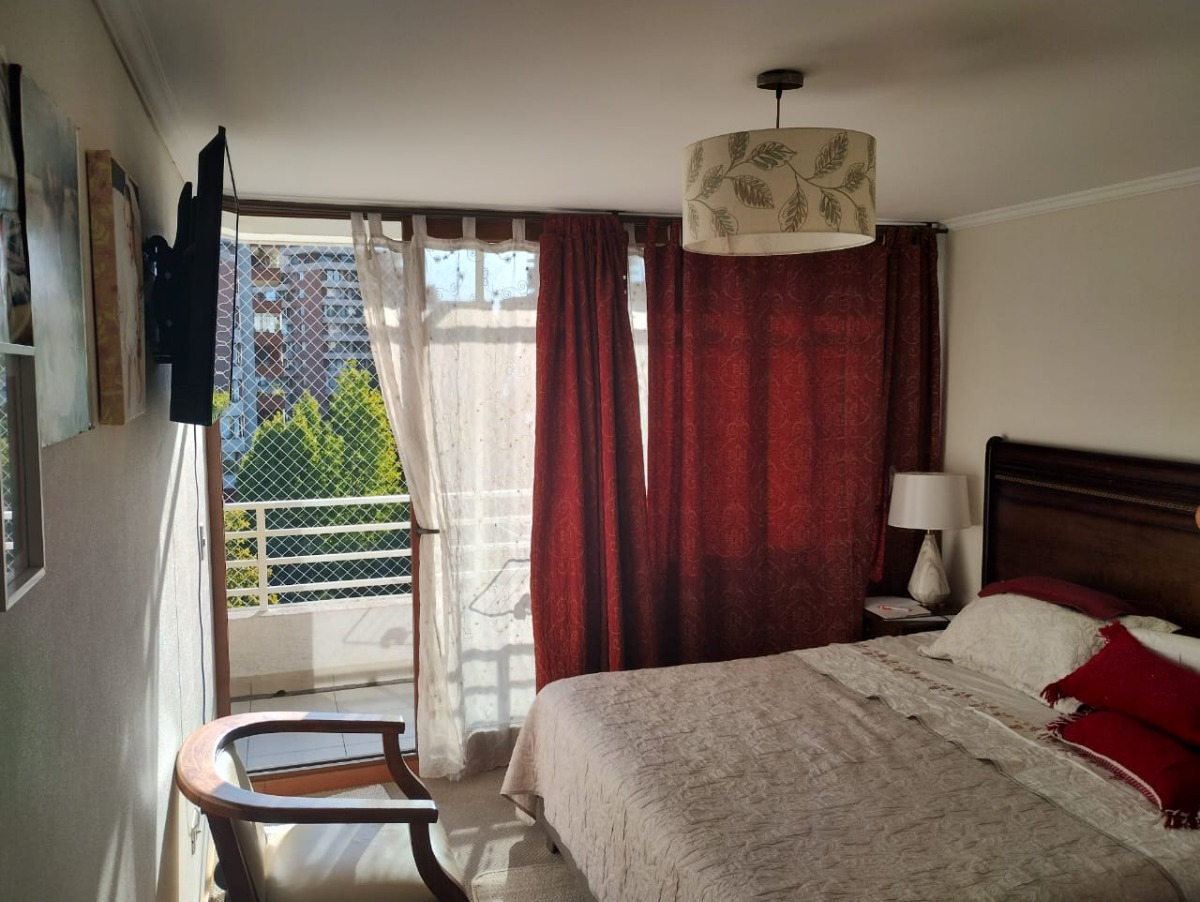 Arriendo Departamento NOSP 4D en suite 3B 2E 1B Los Leones - Providencia