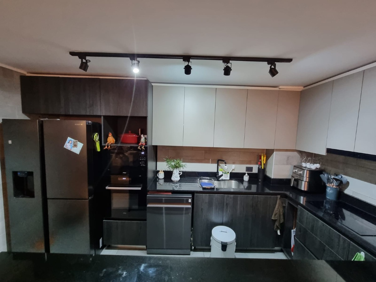 Venta Departamento NO 3D en suite Walk-in cl&oacute;set 3B 2E 1B Campus Oriente - Providencia