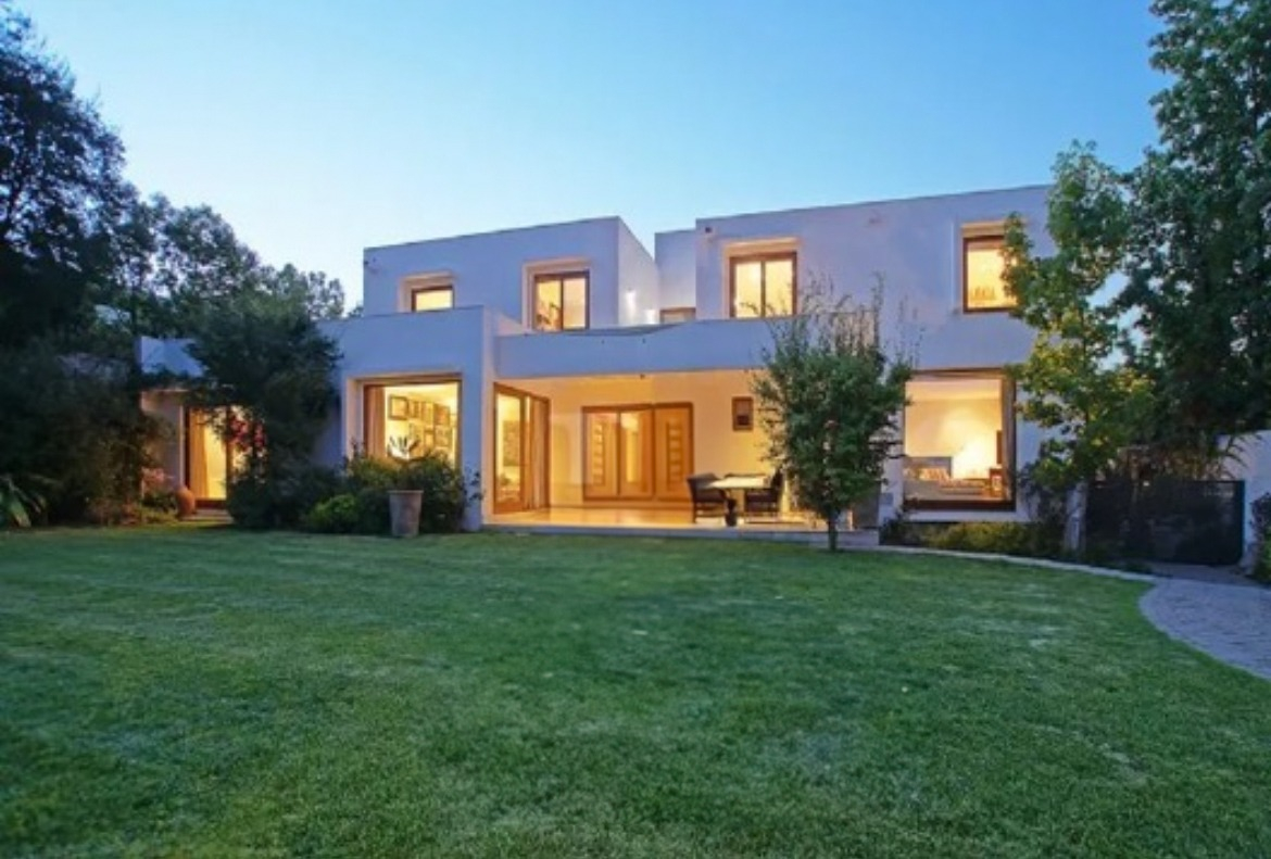 Venta Casa SP 7D 5B 4E 1B Los Trapenses - Lo Barnechea