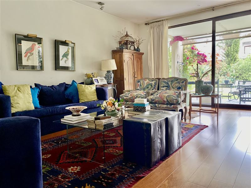 Venta Casa Poniente 4D en suite Walk-in cl&oacute;set 4B La Dehesa - Lo Barnechea