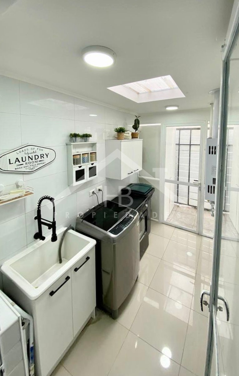 Venta Casa O 4D en suite Walk-in cl&oacute;set 4B 2E 1B La Dehesa - Lo Barnechea