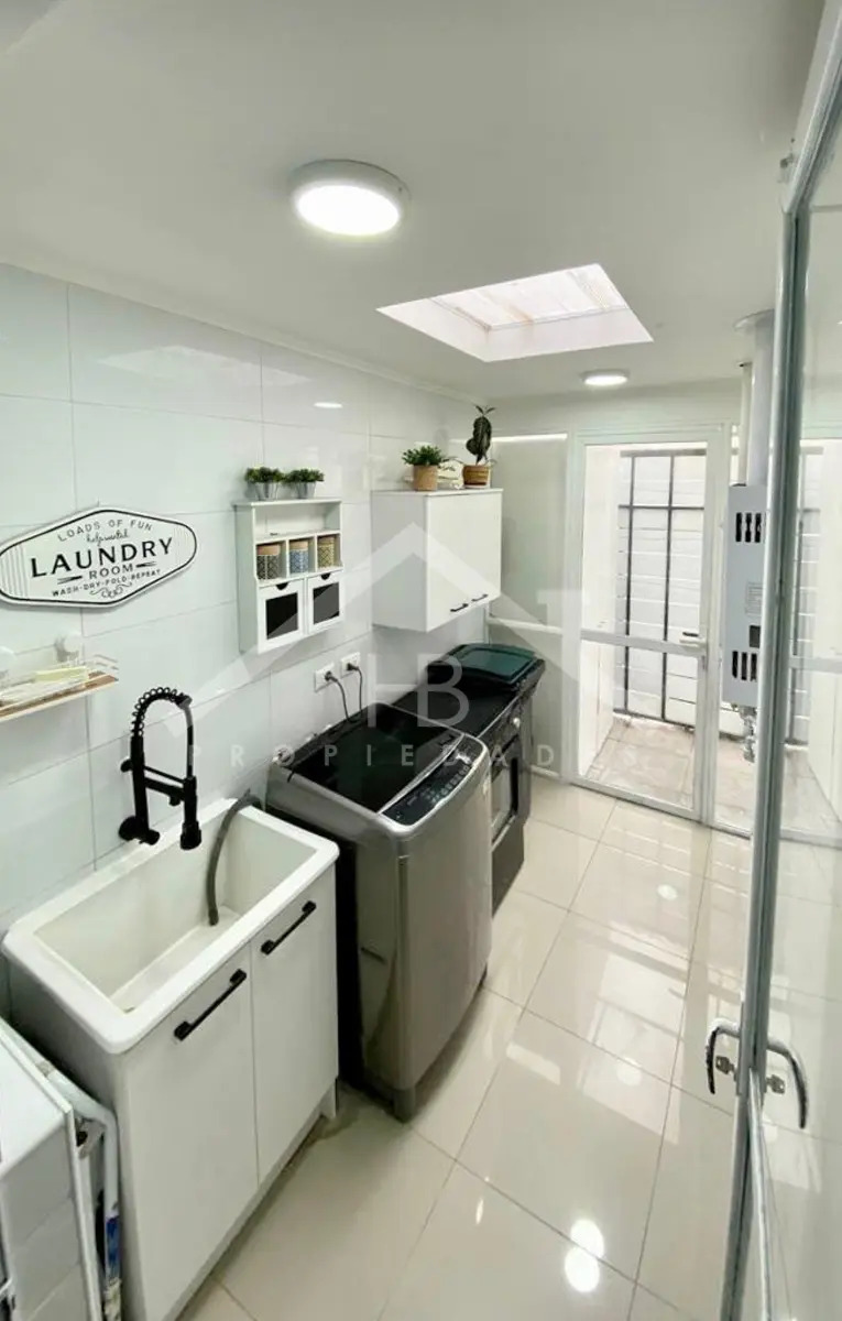 Venta Casa O 4D en suite Walk-in cl&oacute;set 4B 2E 1B La Dehesa - Lo Barnechea