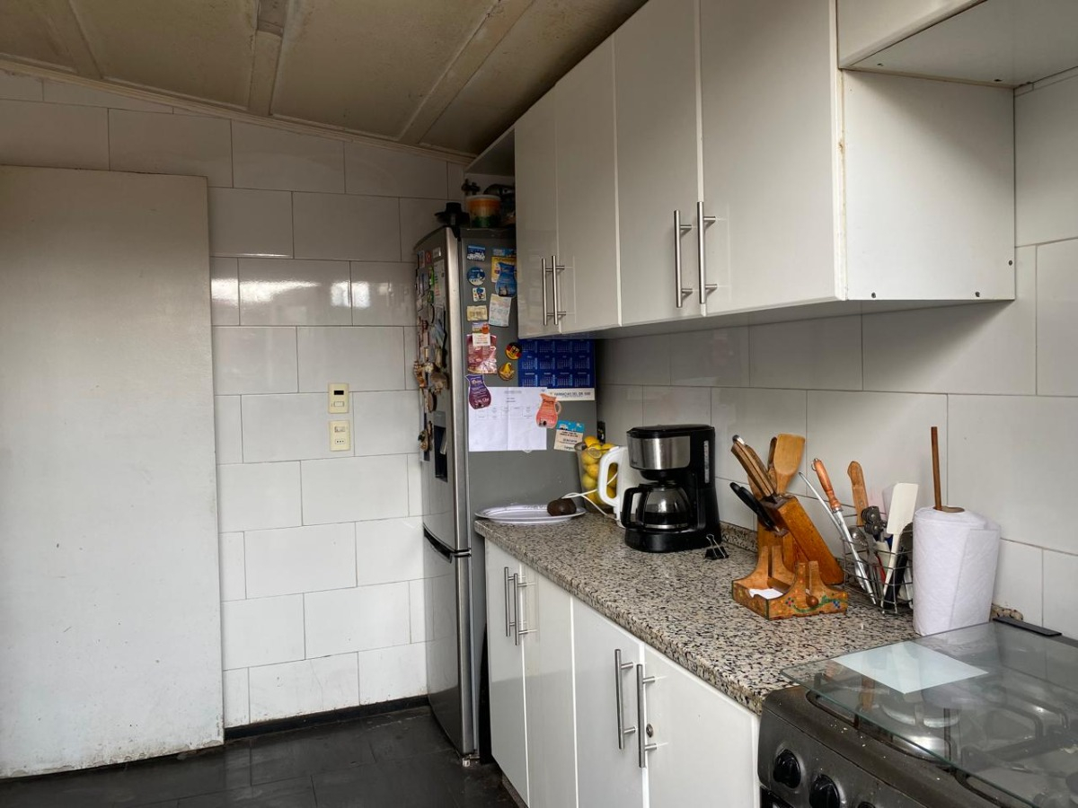 Venta Casa NO 4D 2B 2E 1B Rotonda Atenas - Las Condes