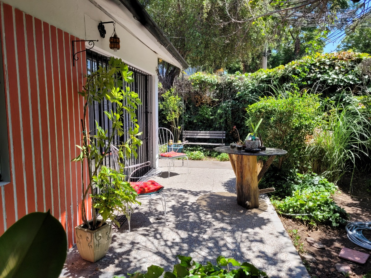 Venta Casa NO 3D 2B 2E 1B Metro Sim&oacute;n Bolivar - La Reina