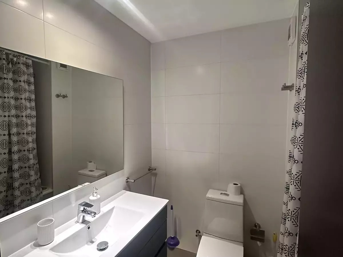 Venta Dpto NO 4D en suite Walk-in cl&oacute;set 5B 2E 2B La Dehesa - Lo Barnechea