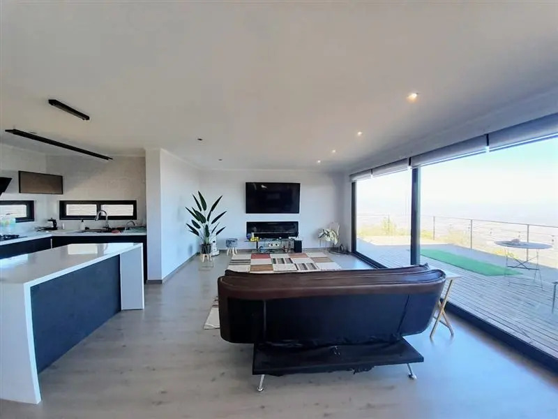 Venta Casa Nor-Poniente 2D en suite 2B 4E  - Puchuncav&iacute;