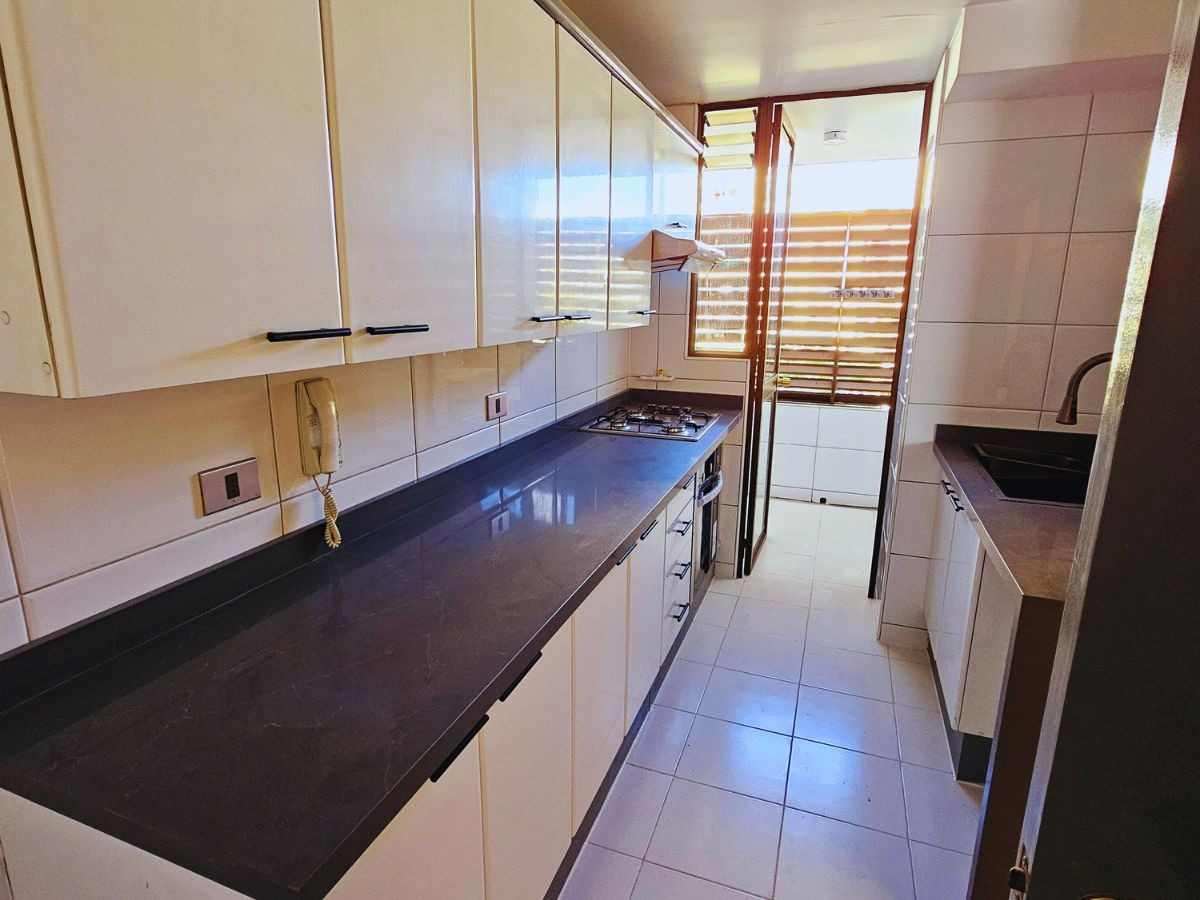 Venta Departamento NO 4D en suite 3B 1E 1B Rotonda Atenas - Las Condes