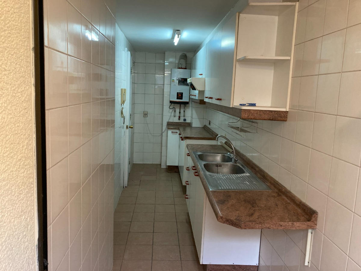 Venta Departamento SO 2D en suite 2B 1E 1Bd Las Lilas - Providencia