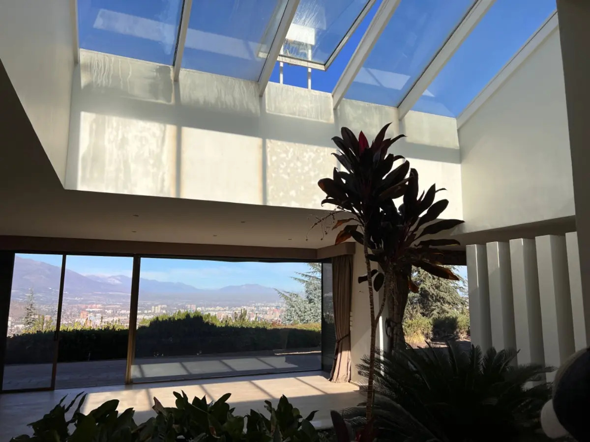 Venta Casa NO 3D 3B 10E 1B Lo Curro - Vitacura