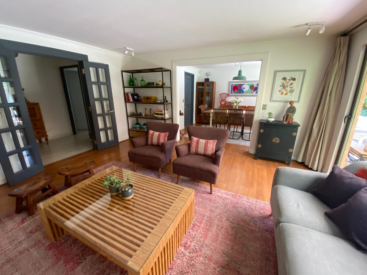 Venta Casa NOSP 4D en suite Walk-in cl&oacute;set 4B 2E 1B San Carlos de Apoquindo - Las Condes