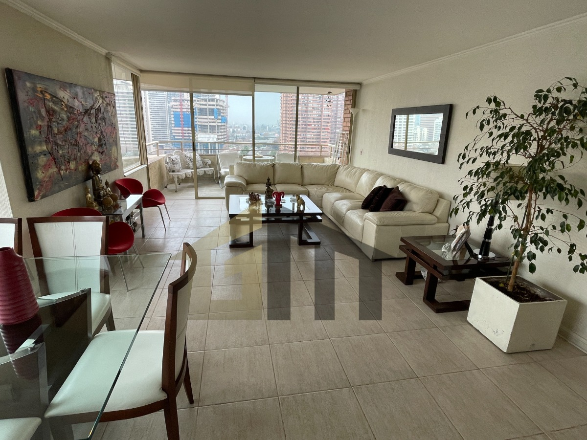 Venta Departamento NP 3D en suite Walk-in cl&oacute;set 2B 2E 1B  - Las Condes