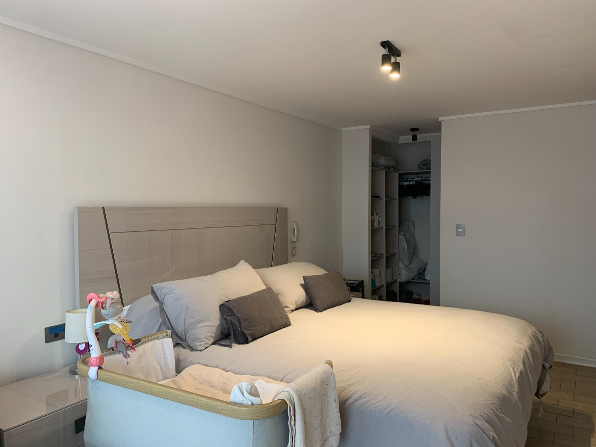 Venta Departamento NP 3D en suite Walk-in cl&oacute;set 3B 2E 1B Rotonda Atenas - Las Condes