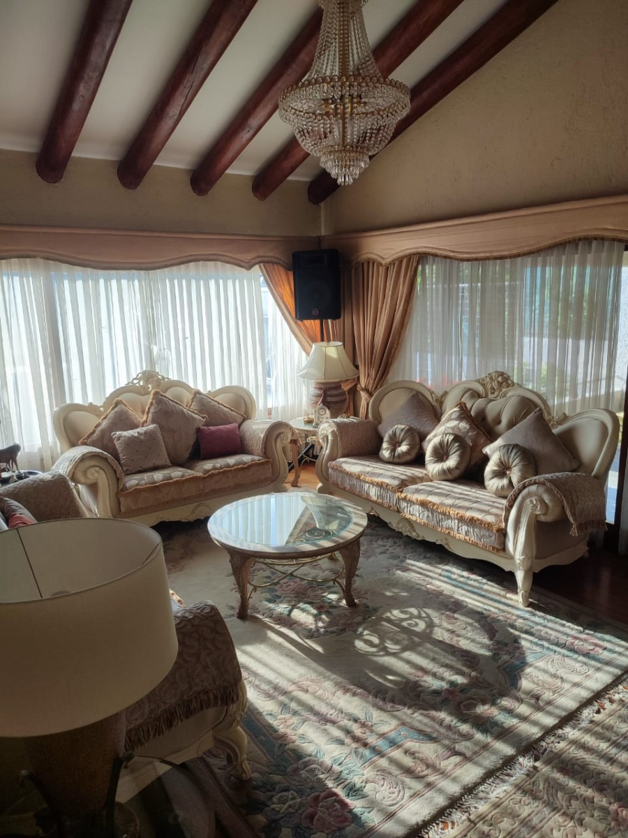 Venta Casa NO 6D en suite Walk-in cl&oacute;set 5B 3E 1B El Huinganal - Lo Barnechea