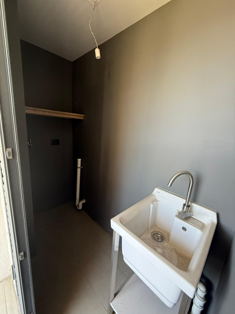 Arriendo Departamento NP 3D en suite 2B 1E 1B In&eacute;s de Su&aacute;rez - Providencia