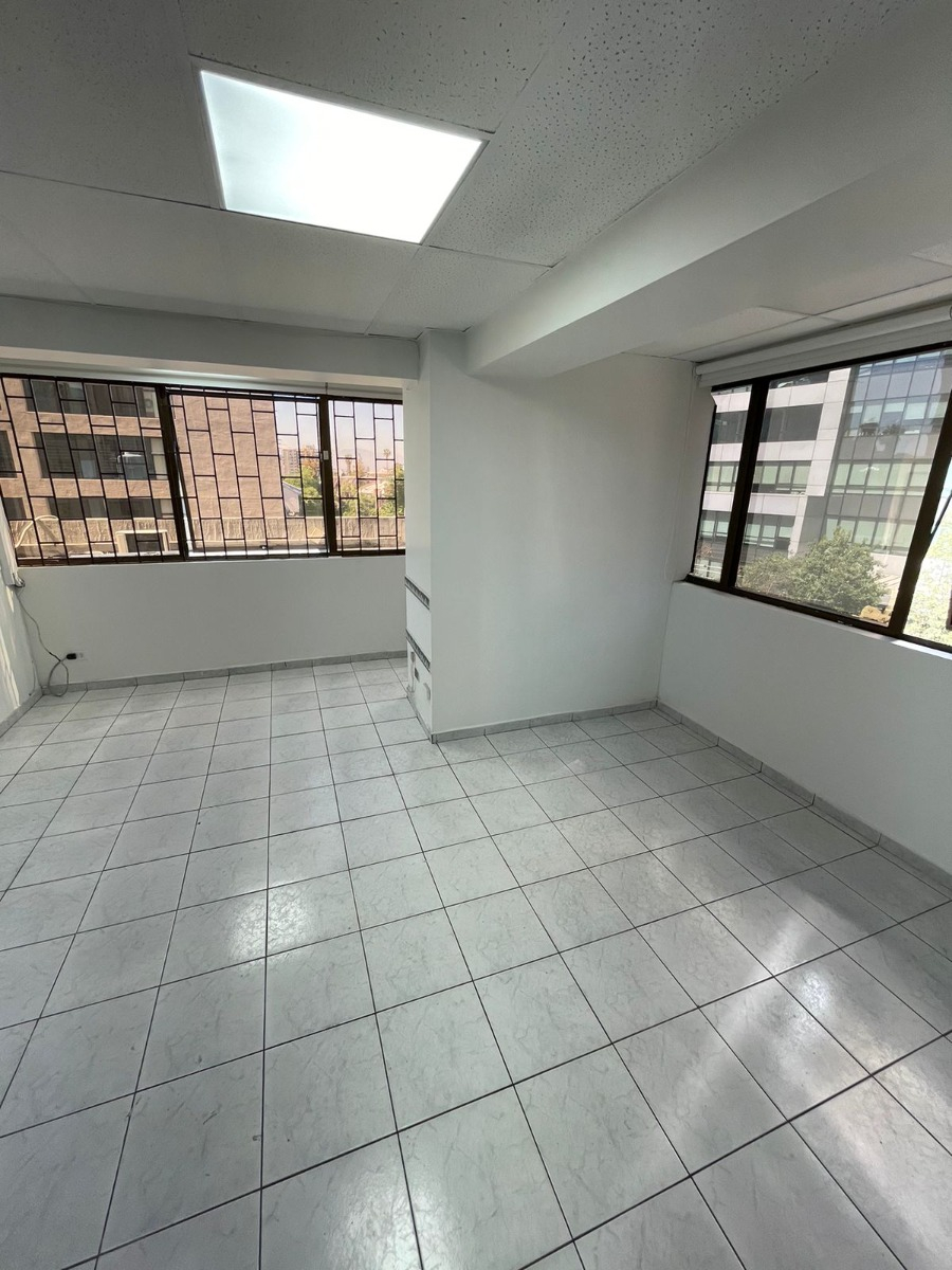 Arriendo Oficina 2B 1E  - Providencia
