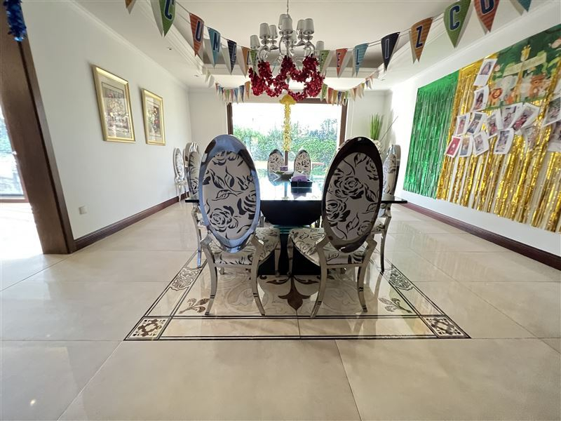 Venta Casa Norte 6D en suite Walk-in cl&oacute;set 7B 10E 1B Los Trapenses - Lo Barnechea