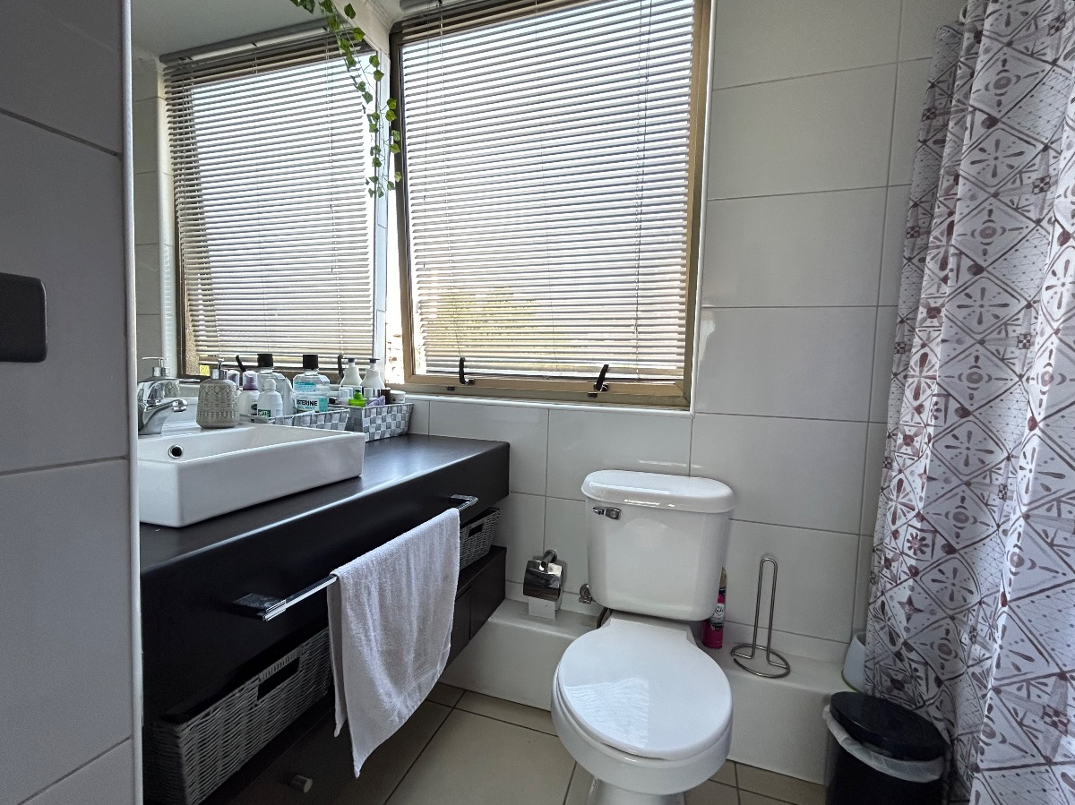 Arriendo Departamento 2D Villa El Dorado - Vitacura