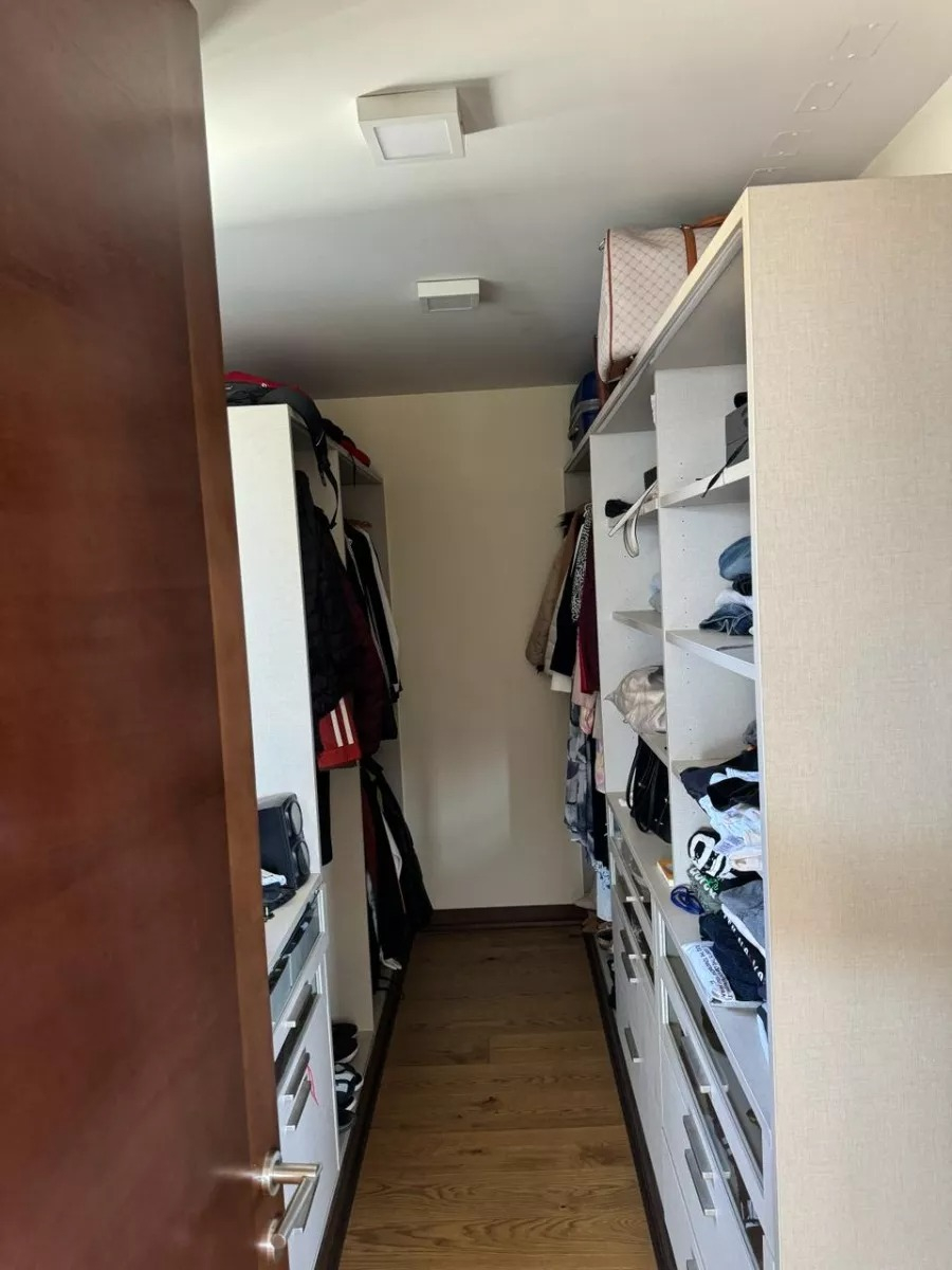 Arriendo Departamento NO 3D en suite Walk-in cl&oacute;set 4B 2E 1B Quinchamal&iacute; - Las Condes