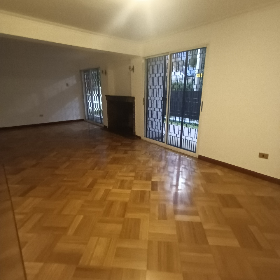 Arriendo Casa 3D 2B 3E 1B Metro Pr&iacute;ncipe de Gales - Country Club - La Reina