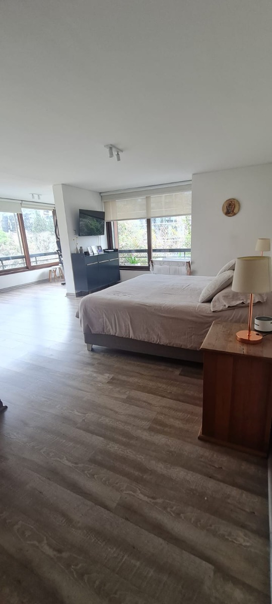 Arriendo Departamento 4D en suite 3B 1E 1B Barrio El Golf - Las Condes