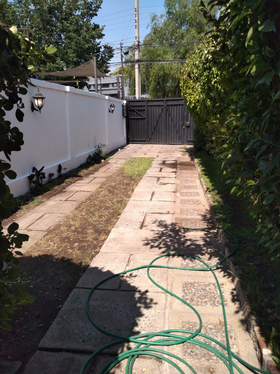 Arriendo Casa 7D Nuestra Se&ntilde;ora del Rosario - Vitacura