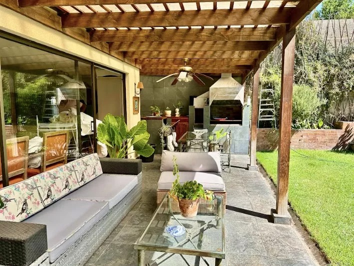 Venta Casa 5D en suite Walk-in cl&oacute;set 4B 3E 1B La Dehesa - Lo Barnechea